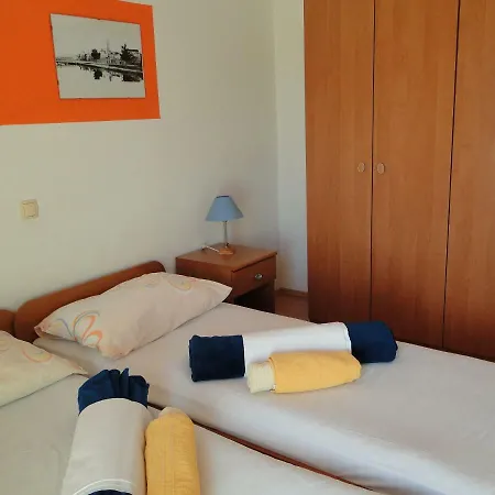 Apartment And Vikeli